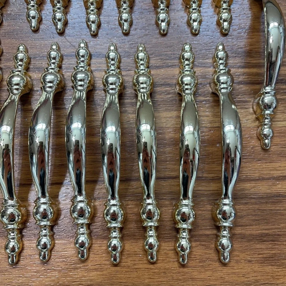 23 VTG Amerock Drawer Pulls 3
